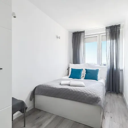 Old Town And River View Apartment Gdansk