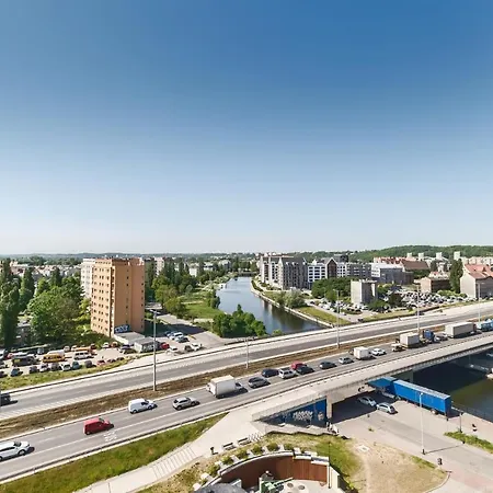 Apartment Old Town And River View
